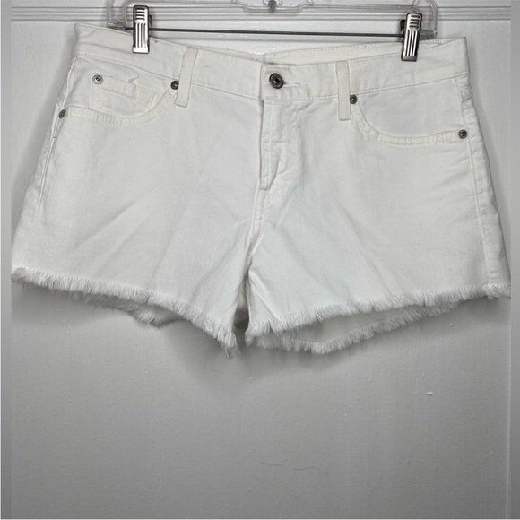 7 OF ALL MANKIND Broken Twill Cut Off White Denim Women's Shorts - Picture 9 of 10